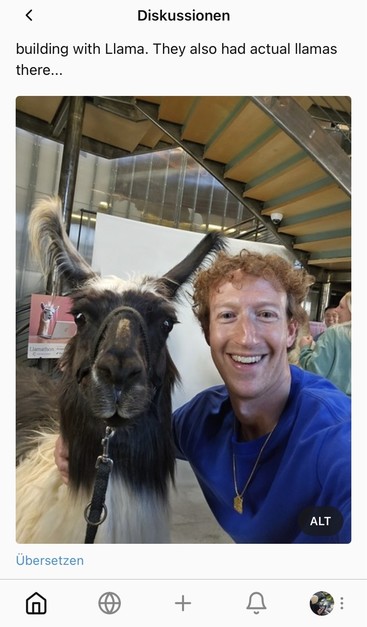 Screenshot eines Posts von Marc Zuckerberg: Foto von ihm und einem Lama.